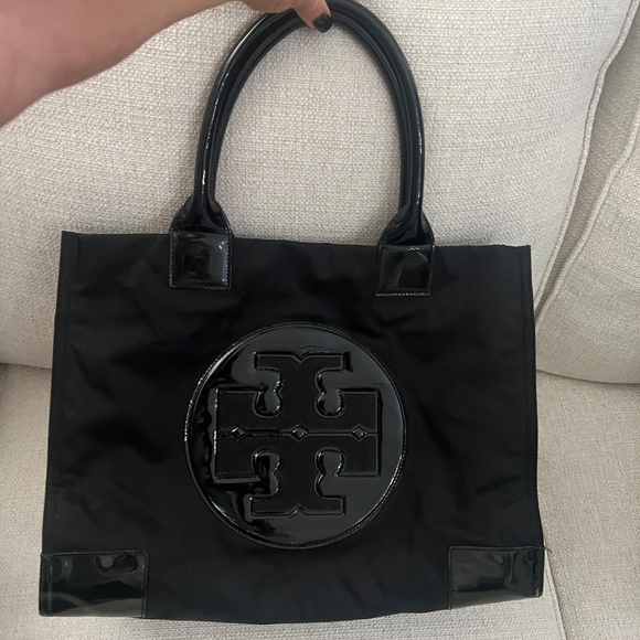 Tory Burch Large Canvas Black Tote w/Patent Leather - Picture 2 of 11